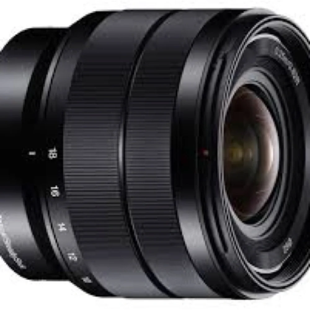 Sony Wide-Angle Zoom 10-18 f/4 OSS